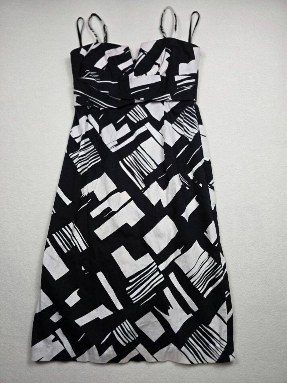 White House Black Market Abstract Black & White Spaghetti Strap Dress Size 4